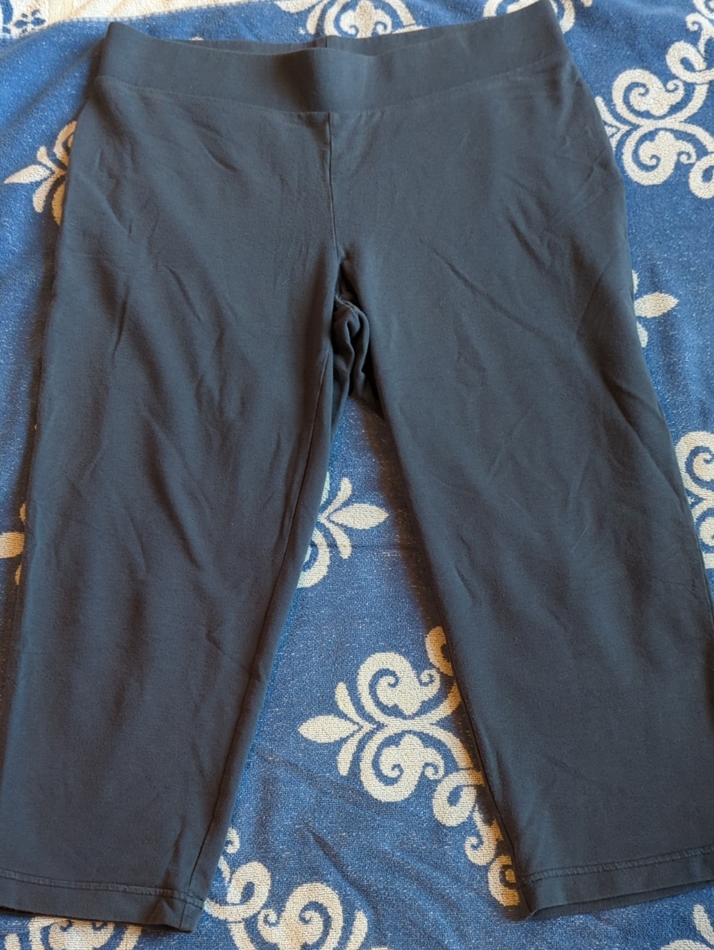 Women’s Cropped Pants